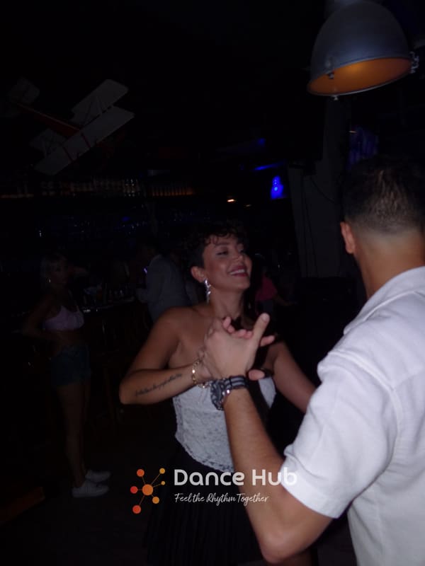 DANCEHUB-001535.jpg