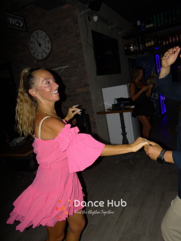 DANCEHUB-001540.jpg
