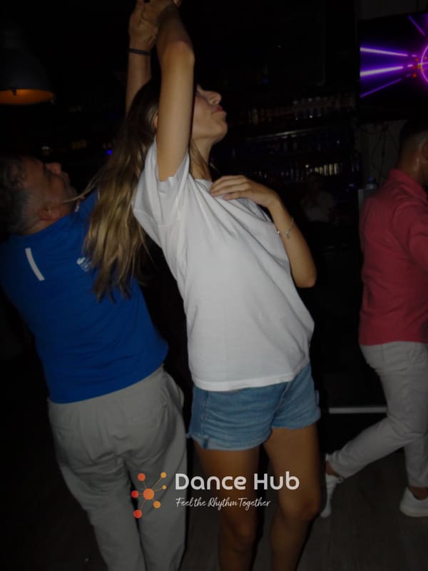 DANCEHUB-001541.jpg