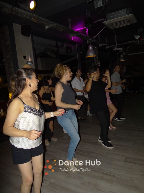DANCEHUB-001565.jpg