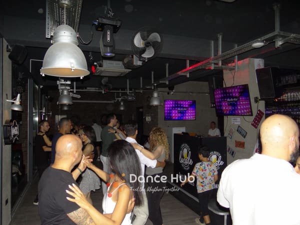 DANCEHUB-001954.jpg