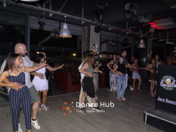 DANCEHUB-001955.jpg