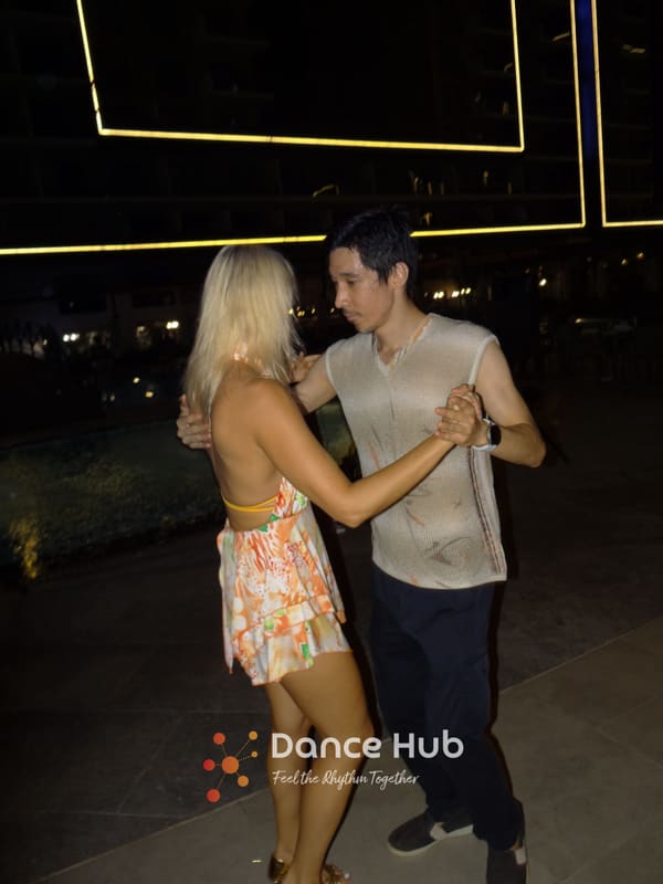 DANCEHUB-005011.jpg