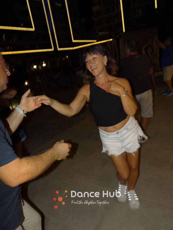 DANCEHUB-005017.jpg
