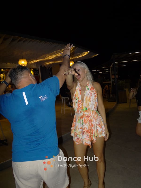 DANCEHUB-005024.jpg