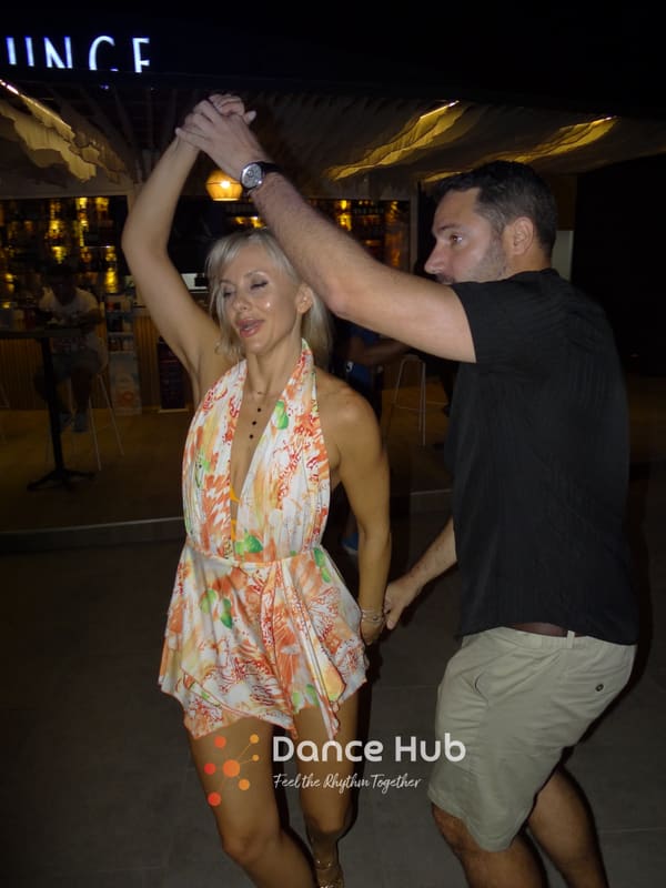 DANCEHUB-005030.jpg