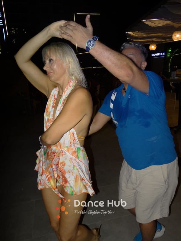 DANCEHUB-005045.jpg