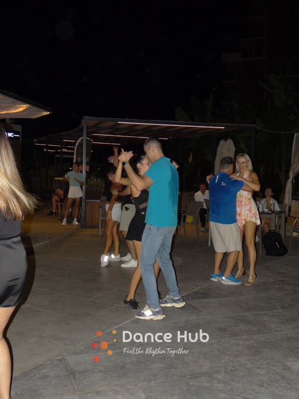 DANCEHUB-005061.jpg