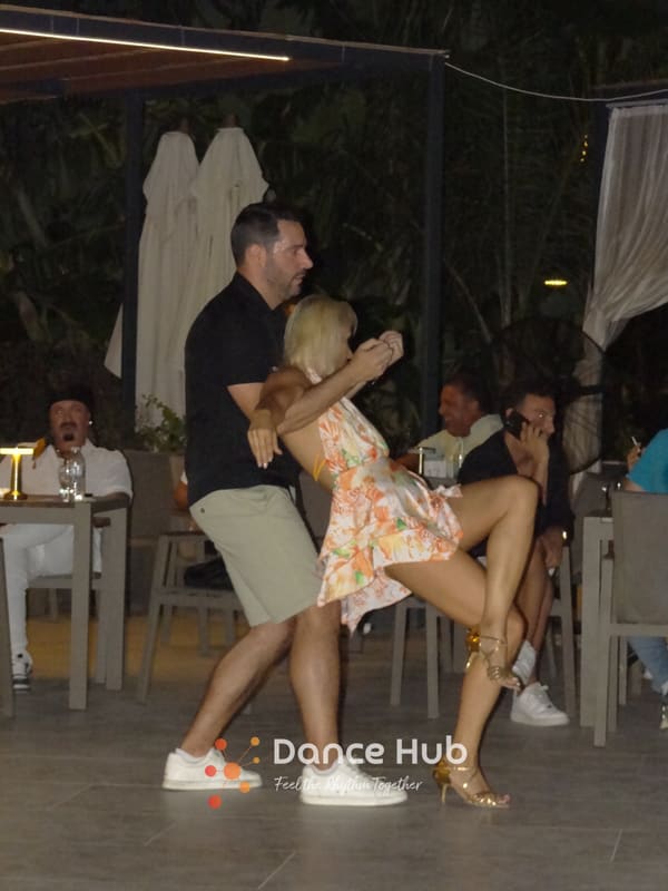 DANCEHUB-005066.jpg