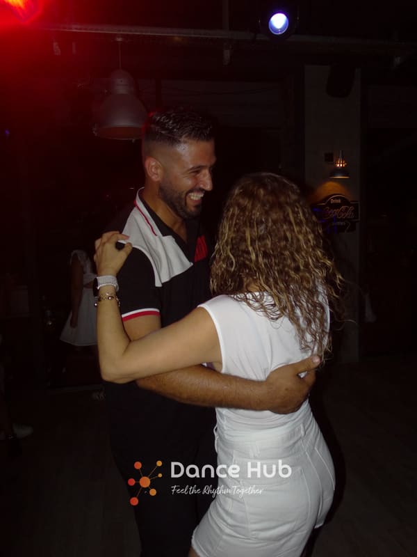 DANCEHUB-004246.jpg