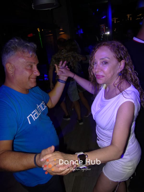 DANCEHUB-004259.jpg