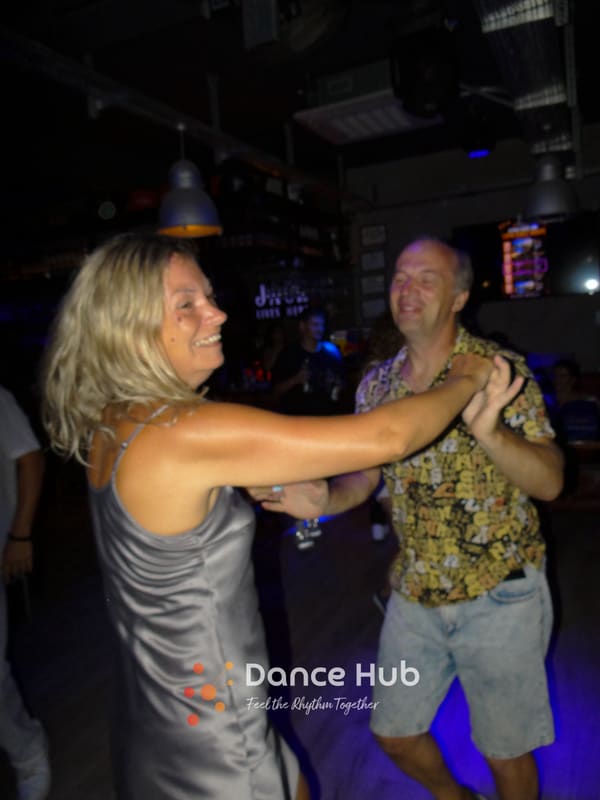 DANCEHUB-004260.jpg