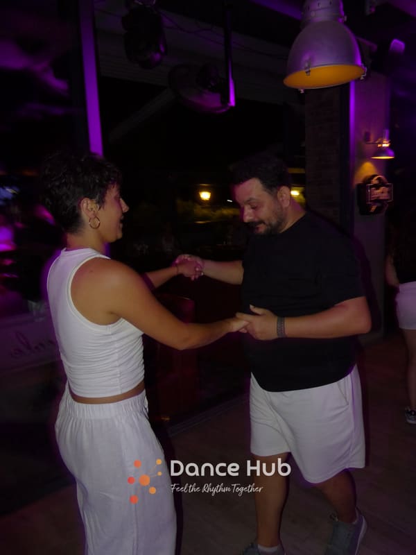 DANCEHUB-004309.jpg