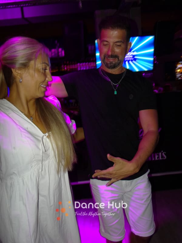 DANCEHUB-004312.jpg