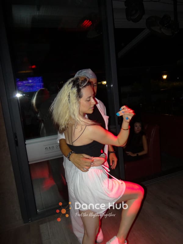 DANCEHUB-004323.jpg