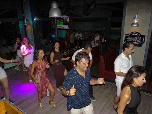 DANCEHUB-004326.jpg
