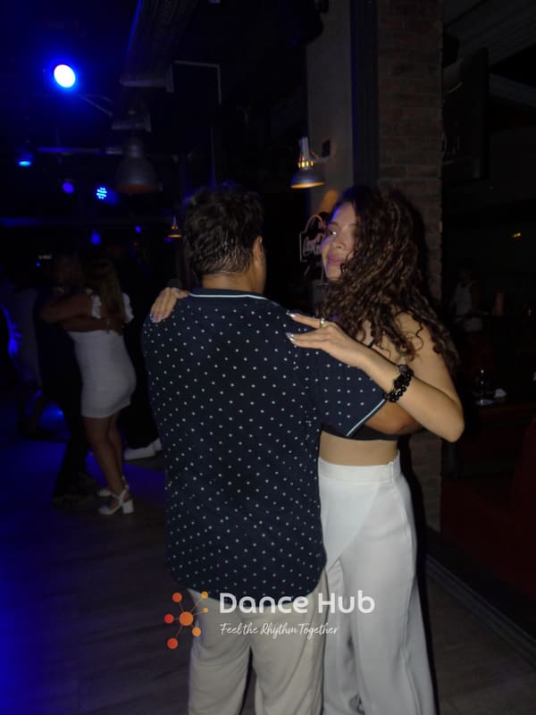 DANCEHUB-004346.jpg
