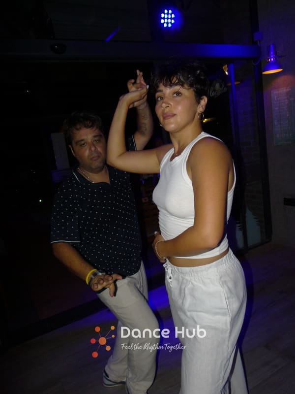 DANCEHUB-004359.jpg