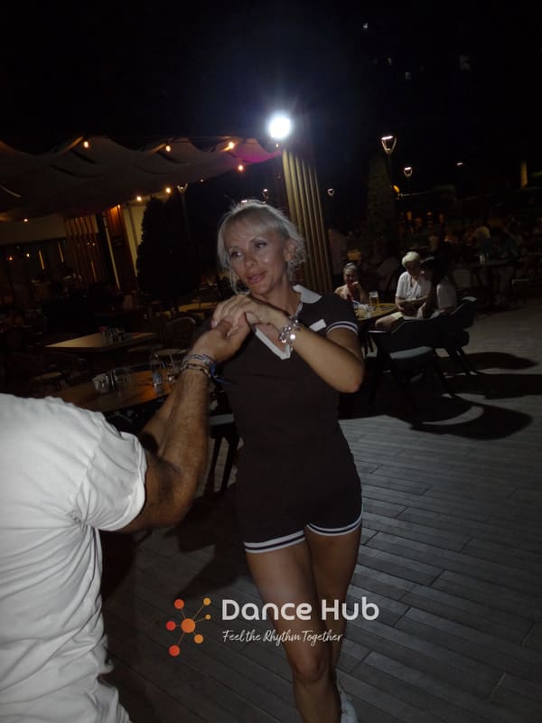 DANCEHUB-002802.jpg