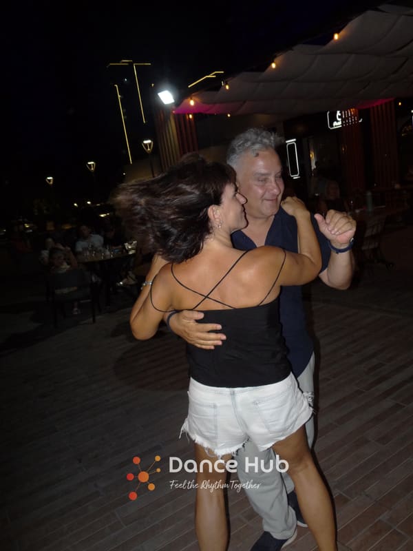 DANCEHUB-002808.jpg