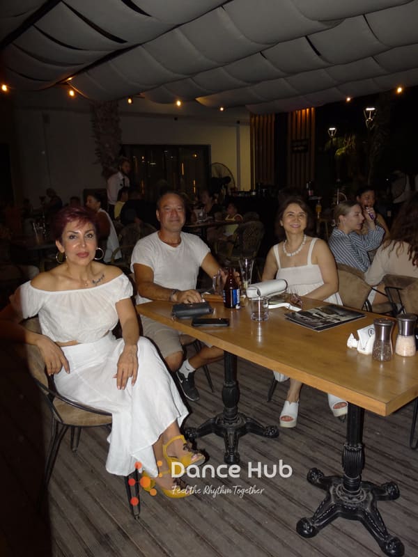 DANCEHUB-002811.jpg