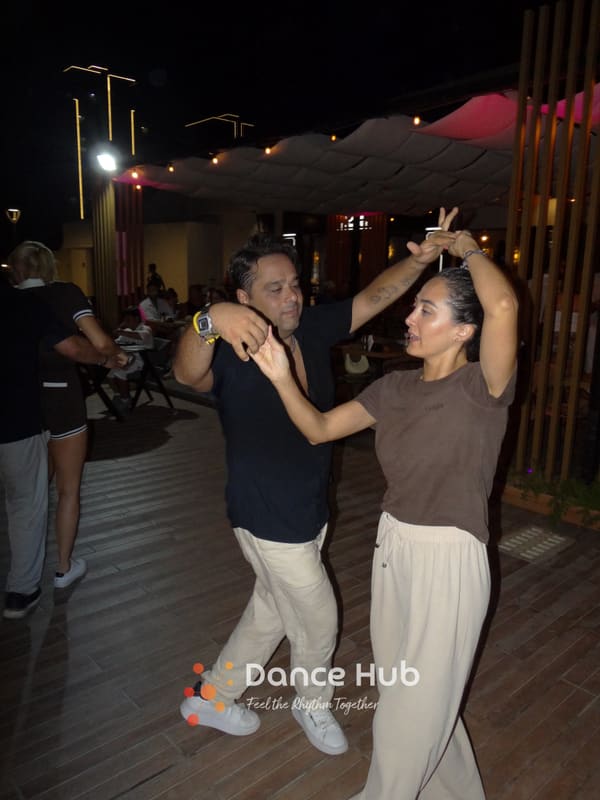DANCEHUB-002812.jpg