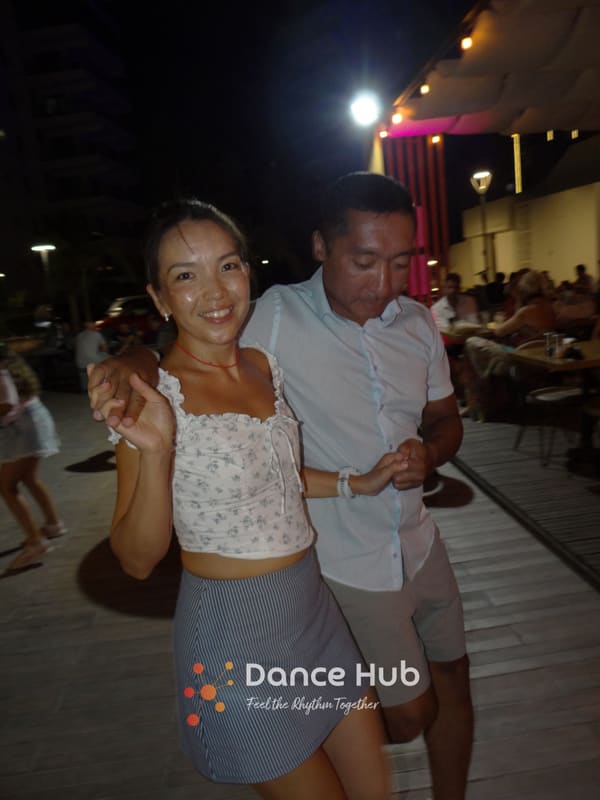 DANCEHUB-002819.jpg