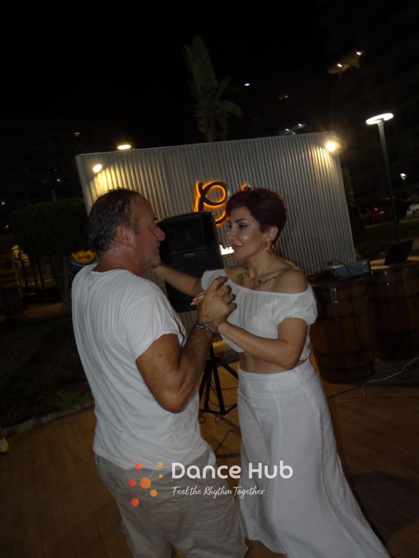 DANCEHUB-002824.jpg