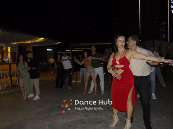 DANCEHUB-001701.jpg