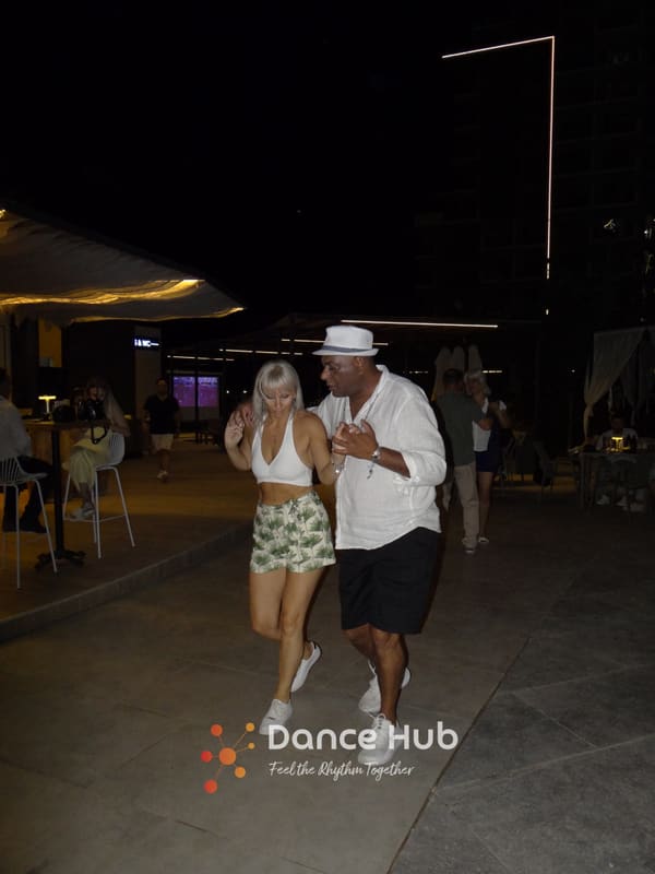 DANCEHUB-001724.jpg