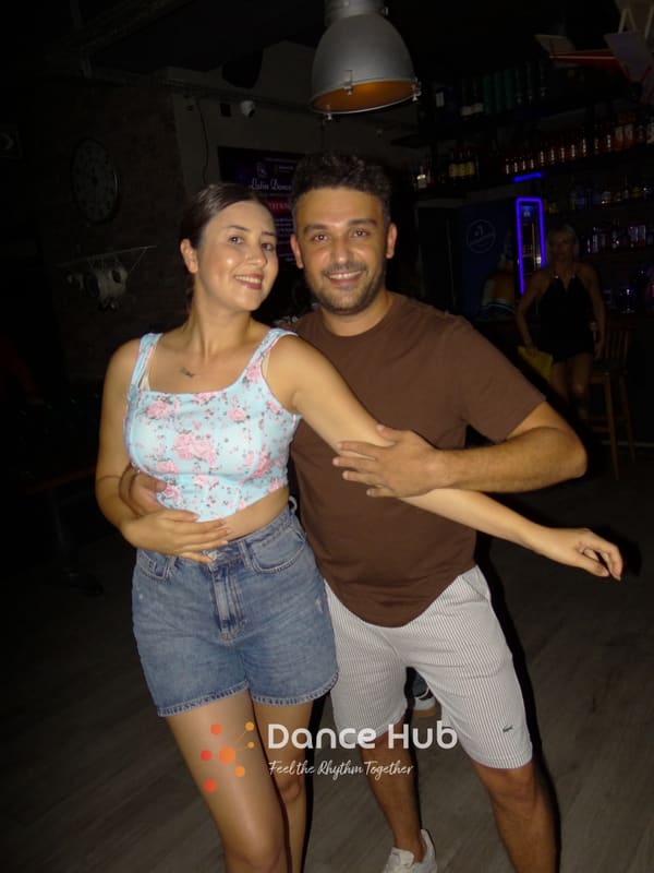 DANCEHUB-002843.jpg