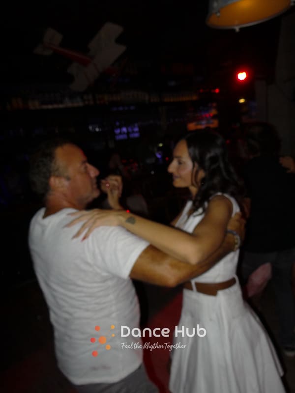 DANCEHUB-002845.jpg