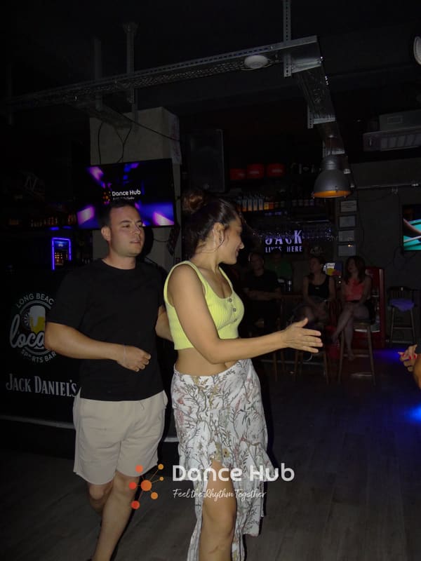 DANCEHUB-002872.jpg