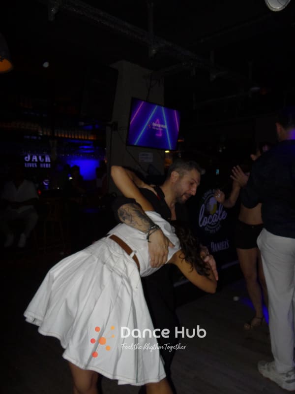 DANCEHUB-002873.jpg
