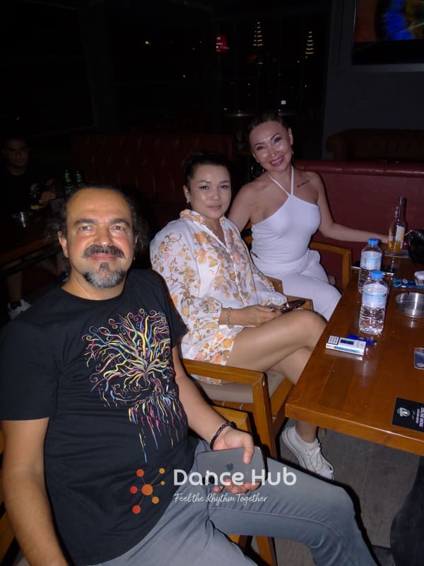 DANCEHUB-002874.jpg