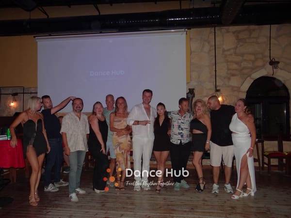 DANCEHUB-002893.jpg