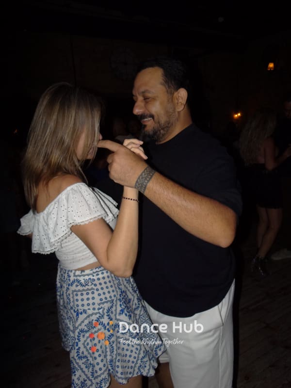 DANCEHUB-002919.jpg