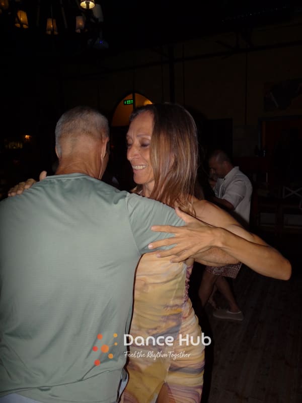 DANCEHUB-002923.jpg