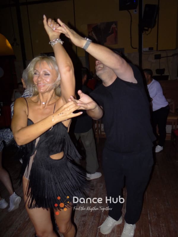 DANCEHUB-002938.jpg