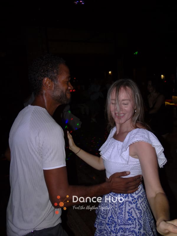 DANCEHUB-002939.jpg