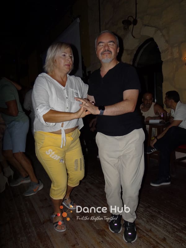 DANCEHUB-002966.jpg