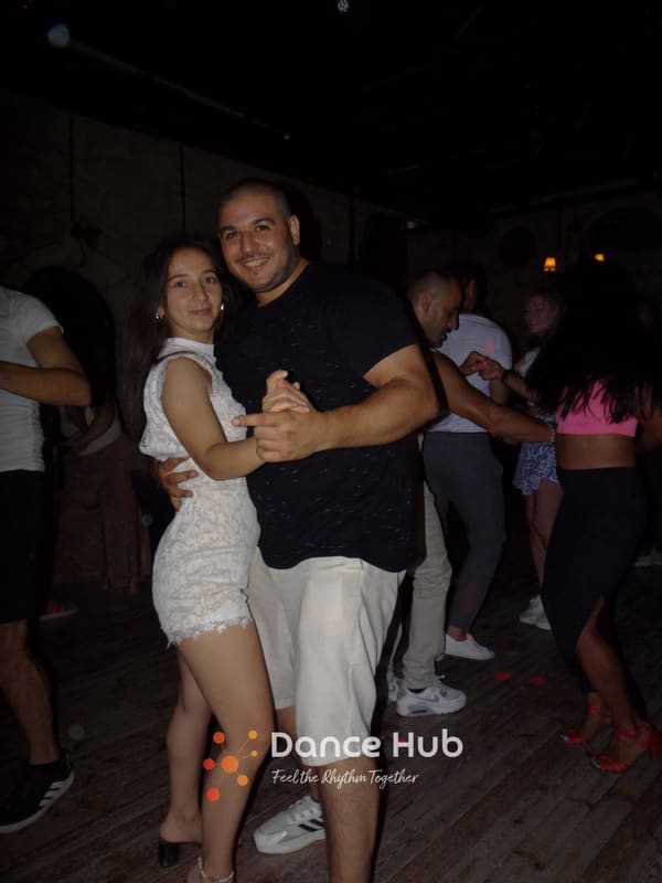 DANCEHUB-002984.jpg