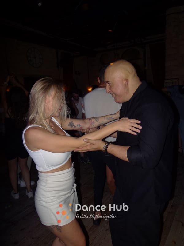 DANCEHUB-002999.jpg