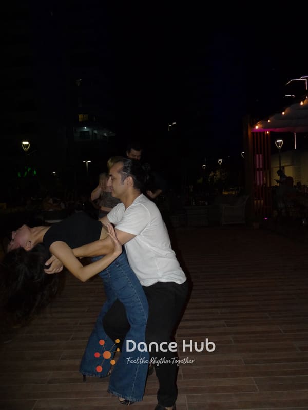 DANCEHUB-001807.jpg