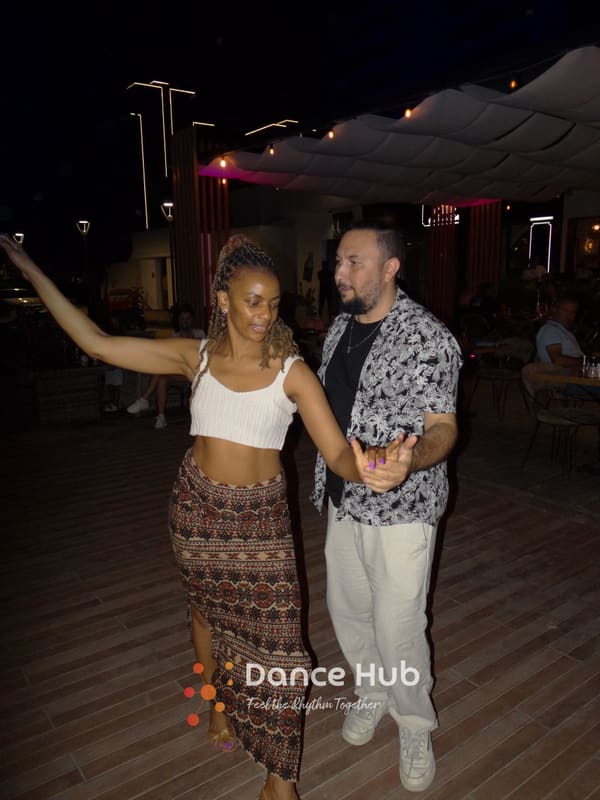DANCEHUB-001817.jpg