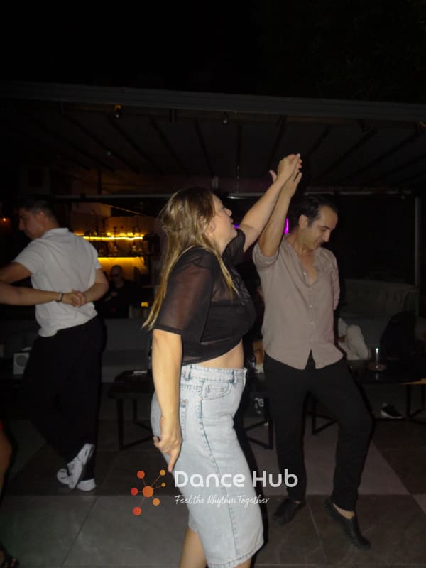 DANCEHUB-005102.jpg