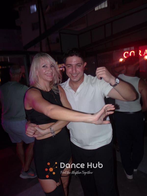 DANCEHUB-005120.jpg