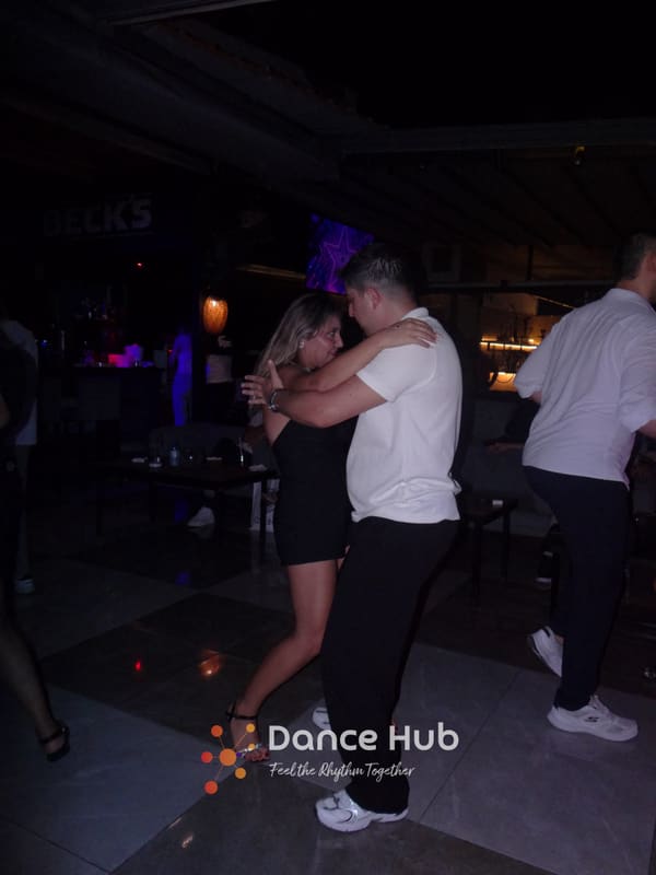 DANCEHUB-005137.jpg