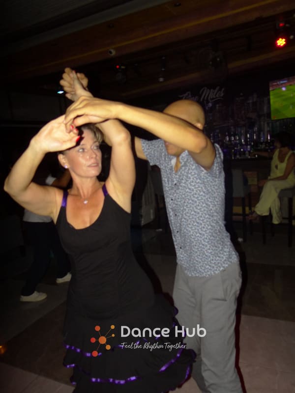 DANCEHUB-005167.jpg