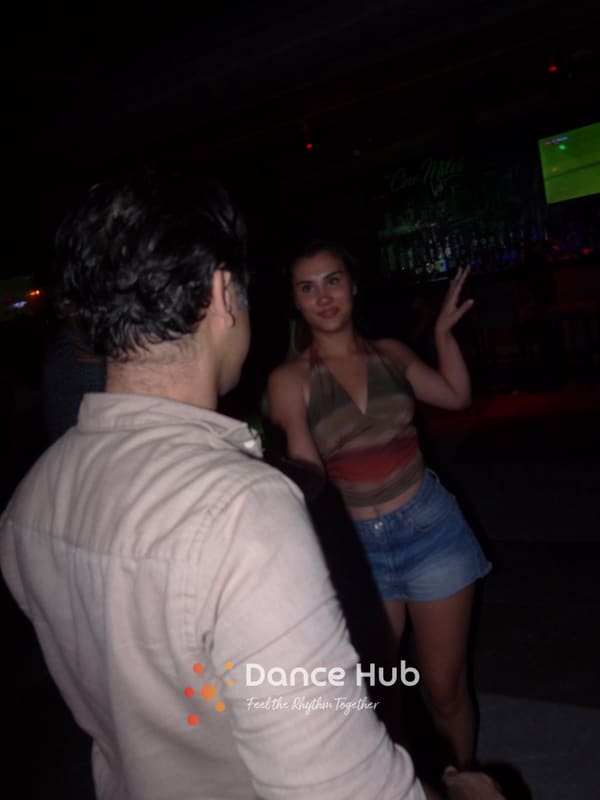 DANCEHUB-005173.jpg